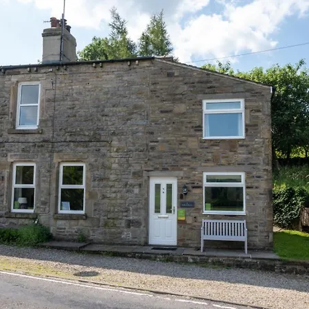 Holiday home Three Halfway